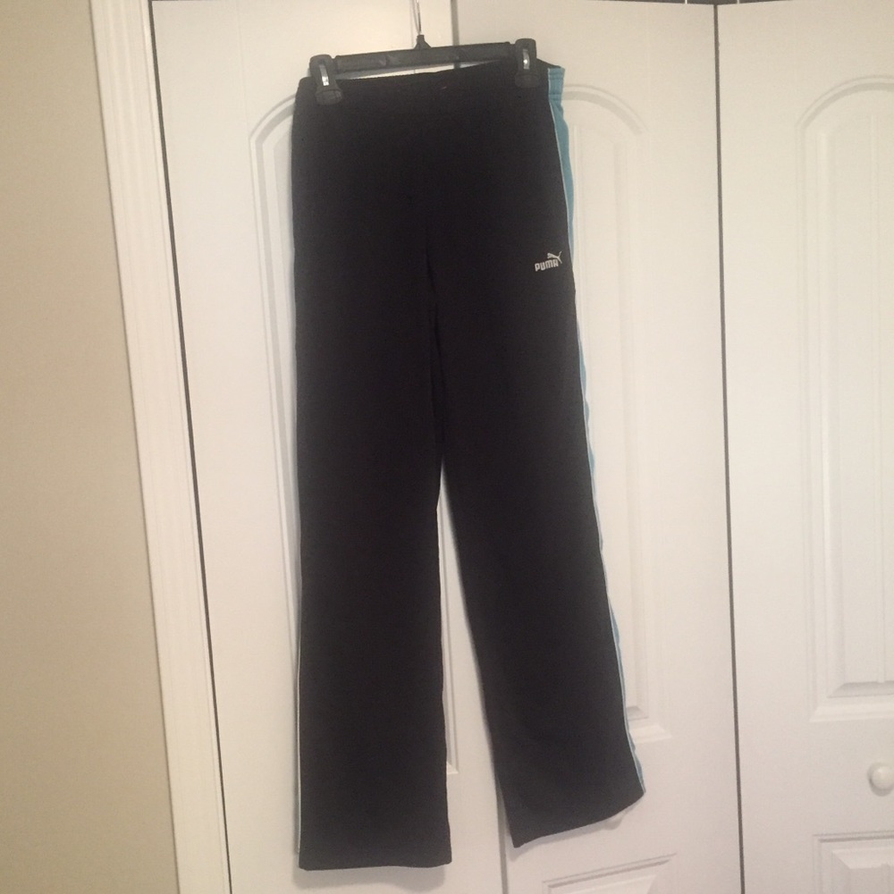 Puma workout pants size Medium